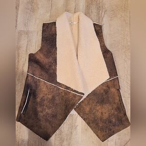 Jack by BB Dakota Cream Fleece Vest